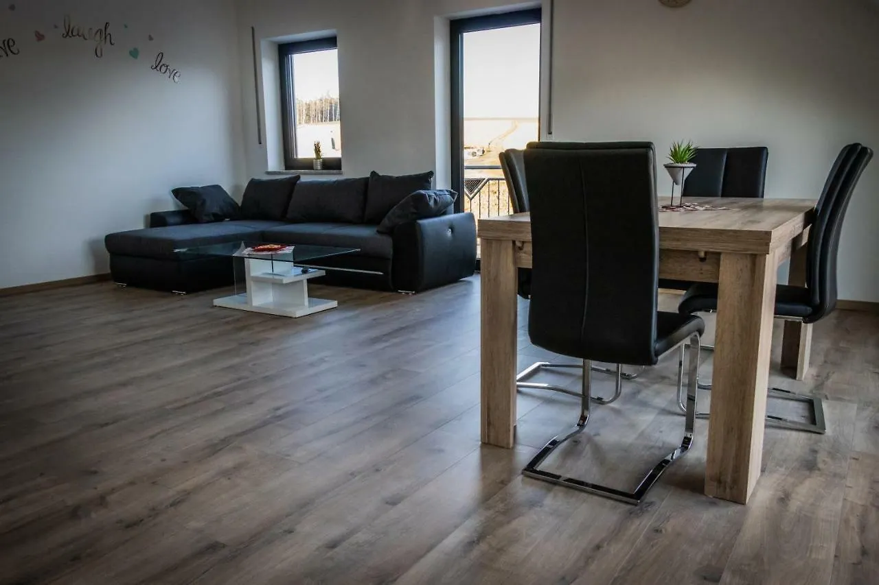 Apartment Landhaus Ferienwohnungen mit Pool und Wellness Neukirchen-Balbini